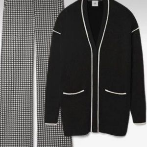 Cabi Black and white Houndstooth Pants style 3921